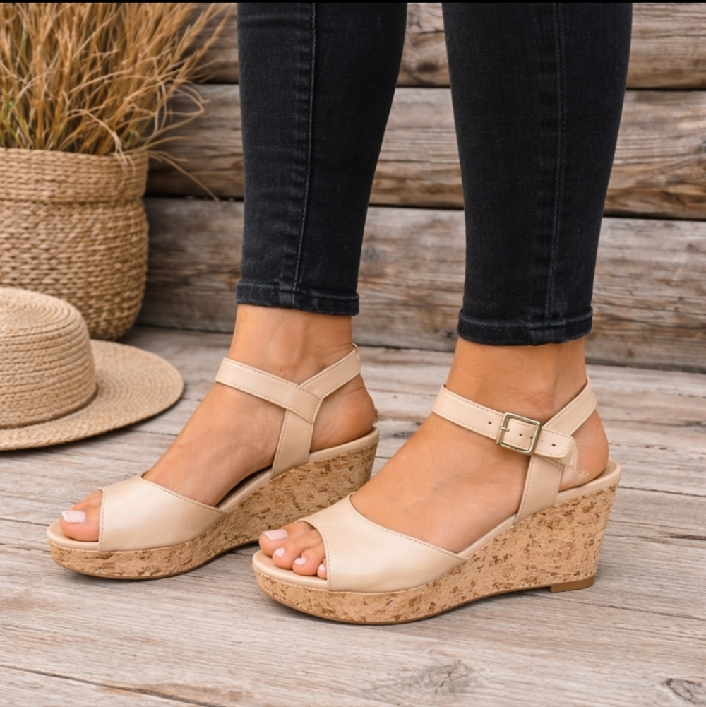Me Too Pepper Y2K Coastal Minimalist Platform Cork Wedge Sandal 7.5M